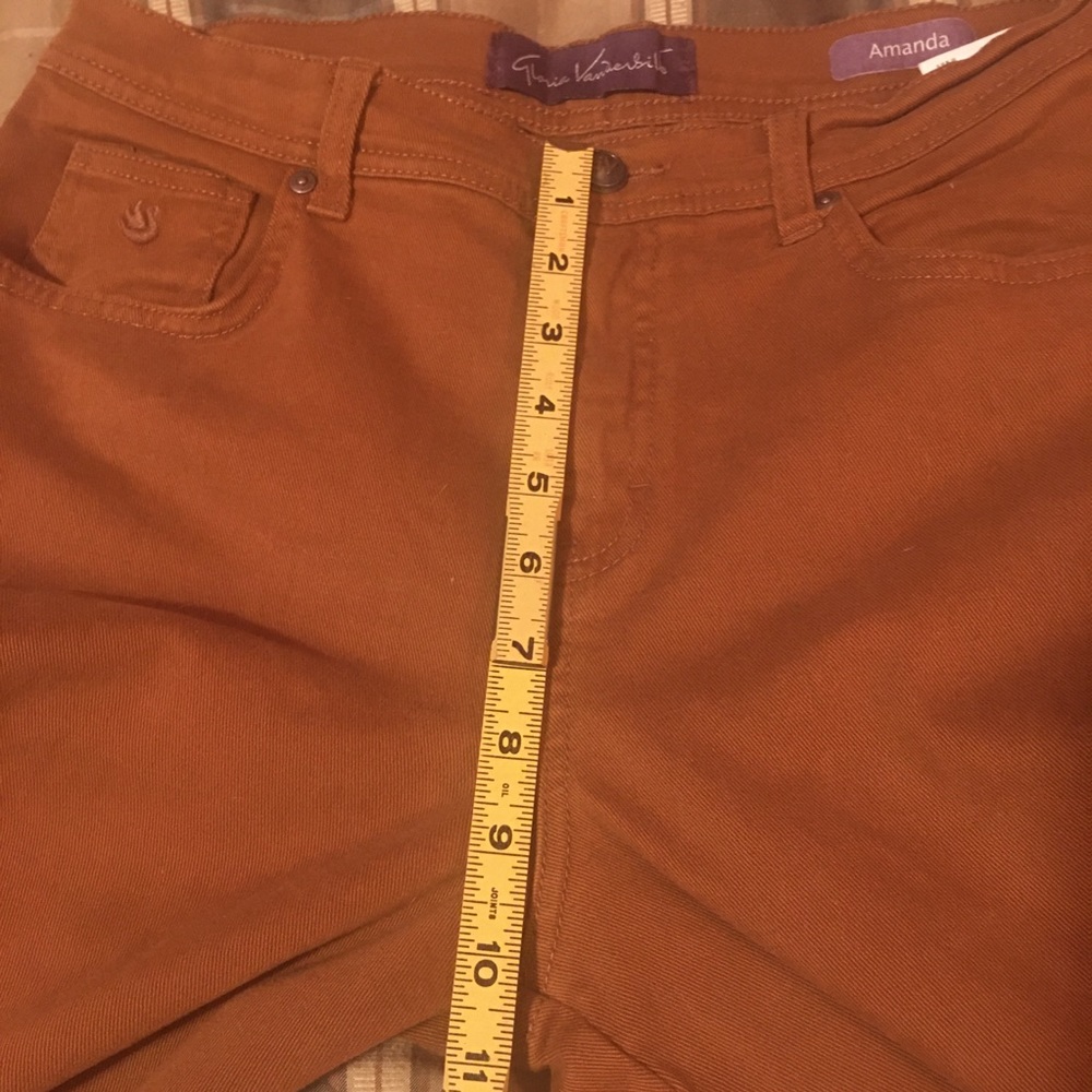 Gloria Vanderbilt Amanda Brown Rustic Jeans - Picture 6 of 9